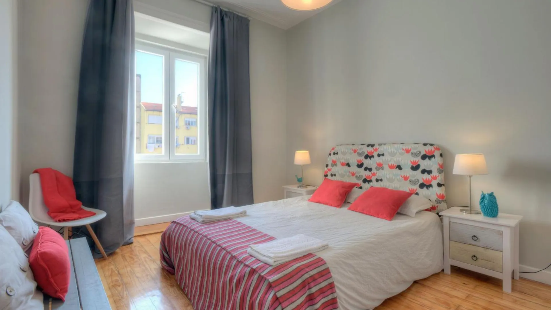 Studio Fuer 13 Personenund 1 Kind In Lissabon, Regiao De Lisboa Costa De Lisboa